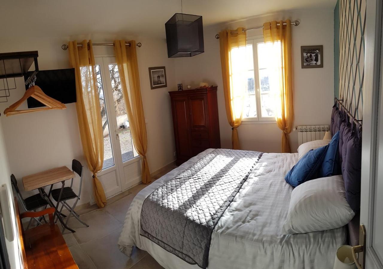 Bed and Breakfast Les Chenes De Da-Li Lezignan-la-Cebe Экстерьер фото